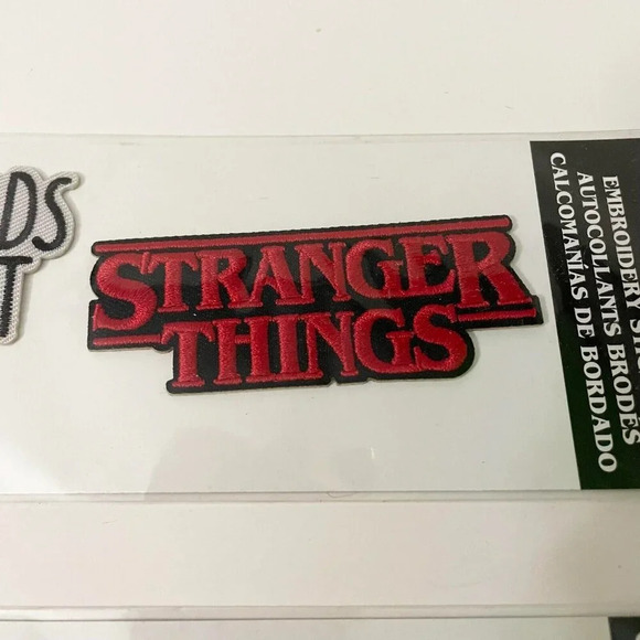 Lot of 2 Stranger Things Embroidery Stickers - Picture 11 of 15